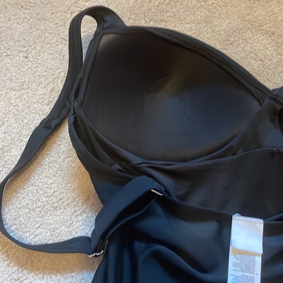 Lunabelle Ruched Front Ballet Back One-Piece Swimsuit, Black, sz L - Picture 7 of 13